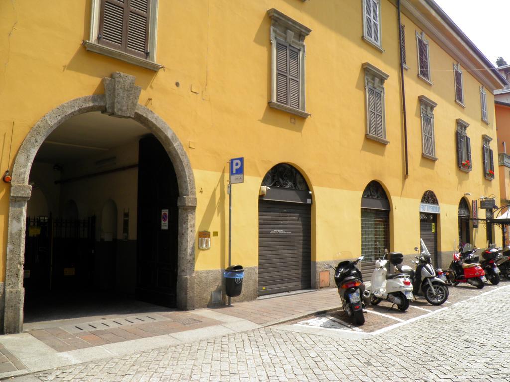 In Centro Charme Bed & Breakfast Bergamo Ngoại thất bức ảnh